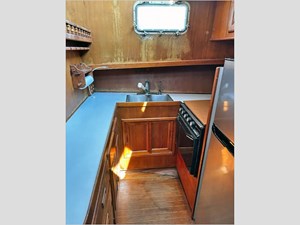 40 MARINE TRADER 1985 30 