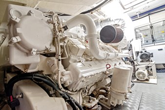 Blind Squirrel 26 30_2009 68ft Azimut 68S