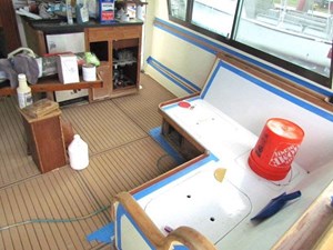 1982 Hatteras LRC Long Range Cruiser 15 16