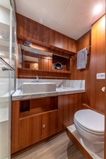 2022 Dyna Flybridge 63 64 Dyna Yachts 1 (40)