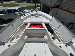 - 8 9_2019 28ft Blue Wave 2800 Pure Hybrid