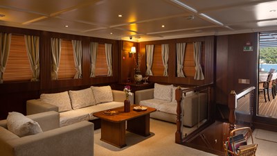 DONNA DEL MARE 28 