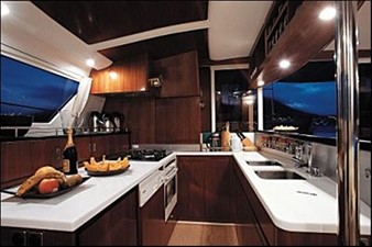 60' 2008 Fountaine Pajot Eleuthera 17 Dining Area