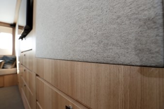 ARMONEE 5 master detail wood