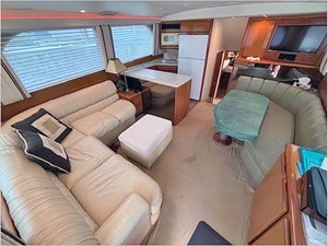 47' Viking 1999 Convertible 15 