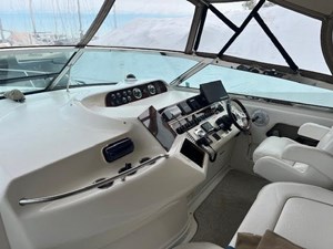 1995 Sea Ray 450 Sundancer 3 