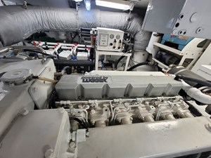 Highline 66 69_1989 102ft Oceanfast Motor Yacht HIGHLINE