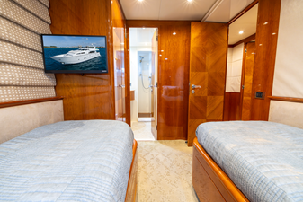ENDLESS SUN 46 100 Azimut 1999_Tom Robertson_53