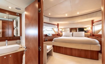 Sunseeker Yacht 90  16 Sunseeker 90