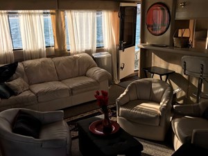 God Is Love 12 65-1989-Custom-La-Conner-Sky-Lounge-19