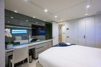 HALCYON 30 