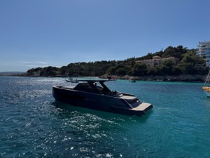 NEW 2025 Moon 45 SPORTS LINE  14 