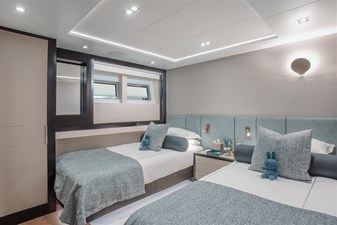 NORTH STAR 7 7