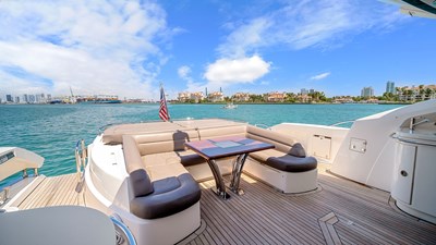 Woodever 13 14_2013 80ft Sunseeker Predator WOODEVER