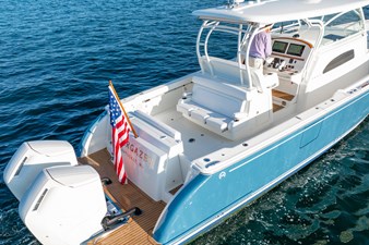 STARGAZER 9 Starboard Quarter