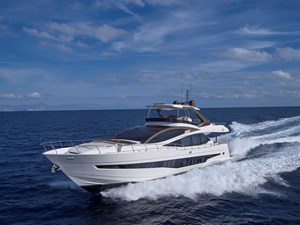 - 1 2_2020 80ft Astondoa 80 Flybridge