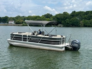 2021  Berkshire 24 RXF CTS 4 