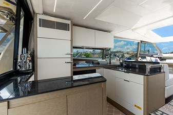 2019 Prestige 590S 45 