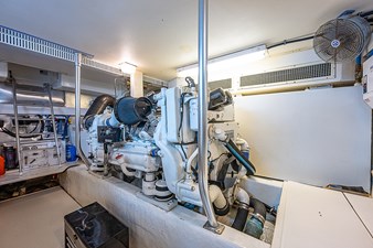 This Little Piggy  65 65_ocean_yacht_this_little_piggy_engine_room_6