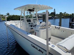 2015 Century 3200 Center Console 53 54