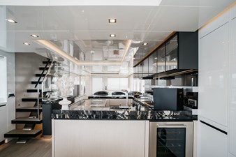 LEMANJA 22 MAIN DECK SALON_4