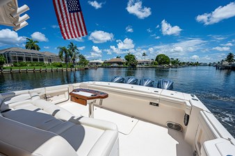 NO NAME 35 45_grady_white_cockpit_1