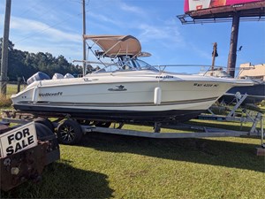 21' Wellcraft 2004 V 21 0 