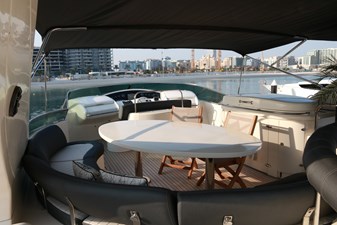 SIMONA 7 AZIMUT LEONARDO 98  - EXTERIOR - SEBASTIEN AGIUS YACHT CONSULTANT