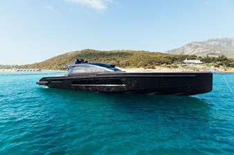 Maori 80ft 1  | EXTERIOR (1)