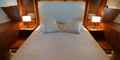 NOE 15 noe-motor-yacht-guy-couach-2800-open_0011
