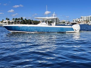 TALAN'T SHOW 13 Intrepid 40' 2021 Port