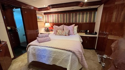 Missy B II 29 Missy B Stateroom 1
