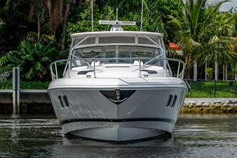 Annie 22 47 Intrepid Annie Bow