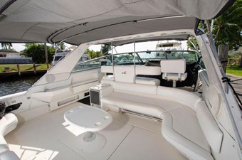 - 7 50-1993-Sea-Ray-Sundancer-07