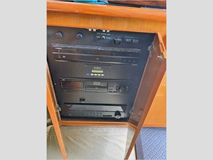 47' Viking 1999 Convertible 18 