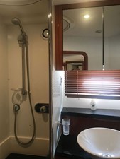 Two Sunz 21 50-2006-Sunseeker-Manhattan-21