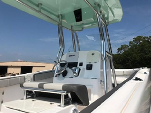 2022 Aquasport 2300 Center Console 31 43
