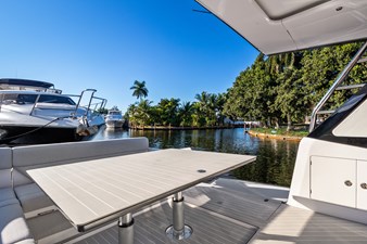 - 16 17_2022 47ft Azimut Verve 47