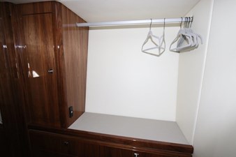 RIVIERA 2020 37 38_2020 60ft Riviera 6000 Sport Yacht