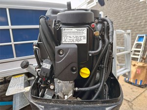 24' Bentley 2017 Encore 240 Cruise SE 24 