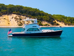 BAREFOOT 8 2014 Hinckley Talaria 48 BAREFOOT