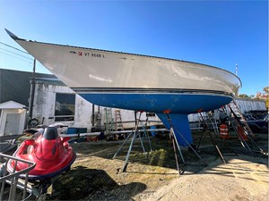 1981 C&C Sloop 1 