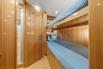 OBSESSION 86 Forward Crew Cabin 