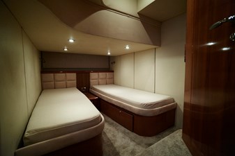 SUNSEEKER PORTOFINO 46 26 Sunseeker Portofino 46