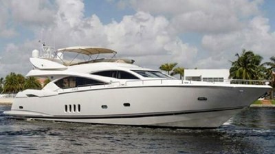 Lady Doris 1 82-2006-Sunseeker-Yacht-01
