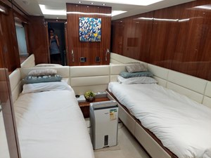 Sunseeker 86 Yacht 27 Twin Cabin