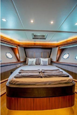 2012 Monte Carlo Yachts 65 MCY 8 9