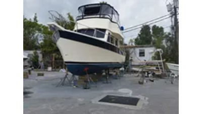 2009 Mainship 34 Trawler 16 