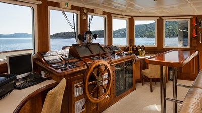 DONNA DEL MARE 38 