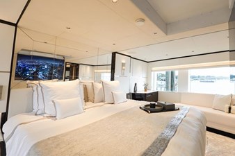 120' Majesty 2025 69 